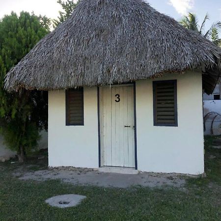 Cabana 7 Leguas, Casa Mama El Cuyo Hotel ภายนอก รูปภาพ