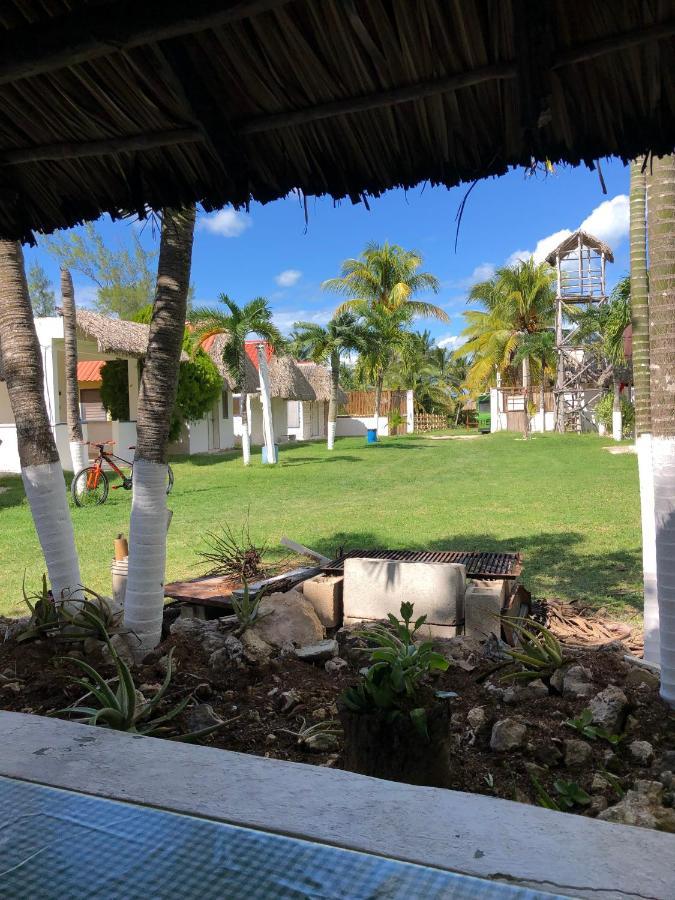 Cabana 7 Leguas, Casa Mama El Cuyo Hotel ภายนอก รูปภาพ